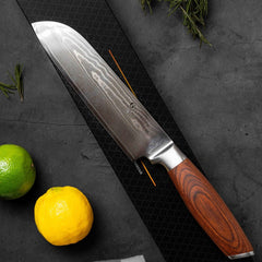 Професионален кухненски нож Santoku – дамаска стомана, 17,8 см, дръжка от орехово дърво
